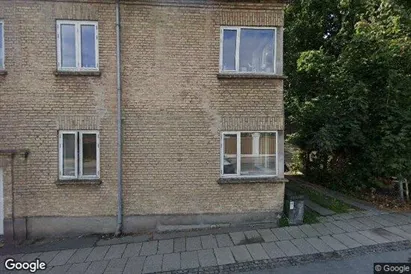 Boligudlejningsejendomme til salg i Helsingør - Foto fra Google Street View