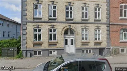 Boligudlejningsejendomme til salg i Aalborg Centrum - Foto fra Google Street View